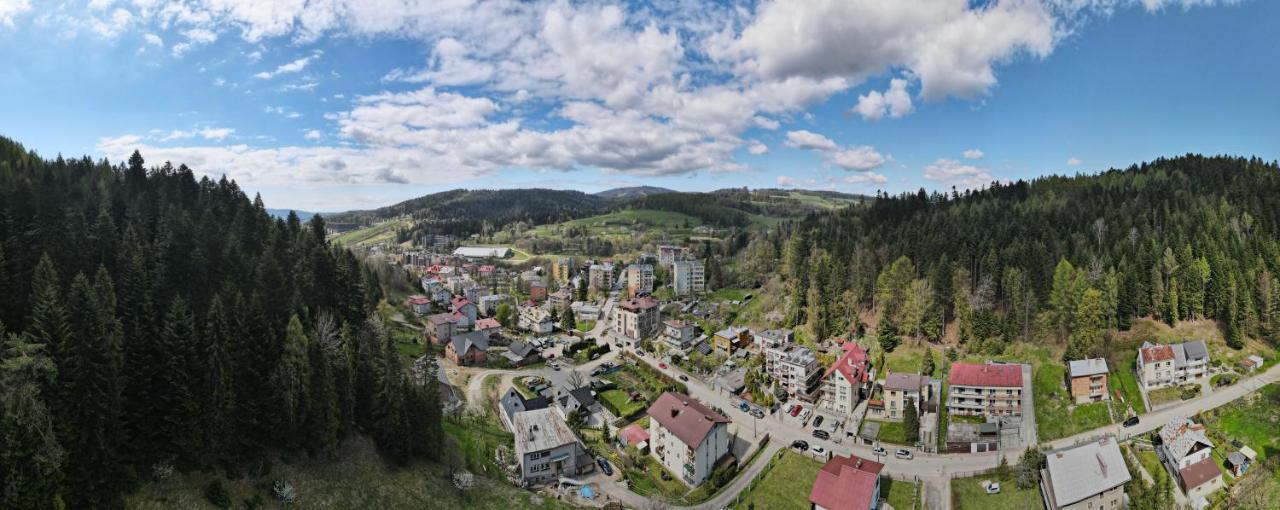 Mirarosa Hotell Krynica Zdroj Eksteriør bilde