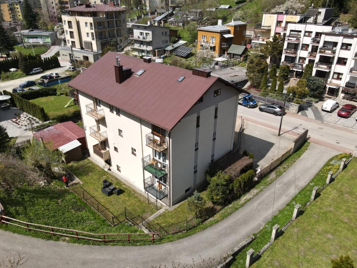 Mirarosa Hotell Krynica Zdroj Eksteriør bilde