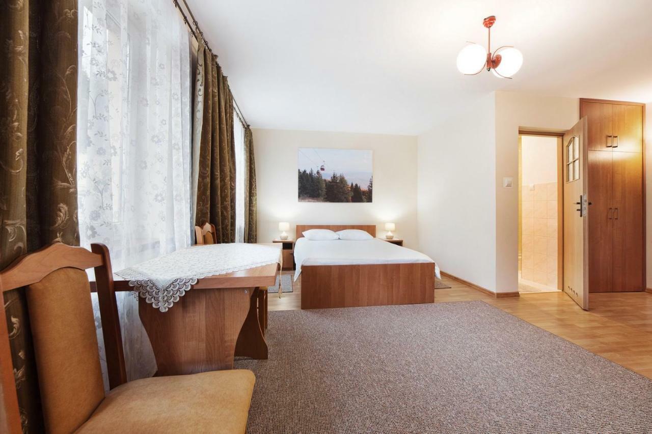 Mirarosa Hotell Krynica Zdroj Eksteriør bilde